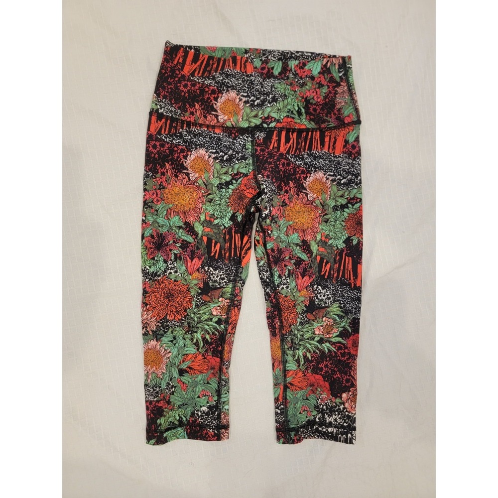 Lululemon‎ Wunder Under Hi Rise 1/2 Tight 17" Zen Garden Print Size 6